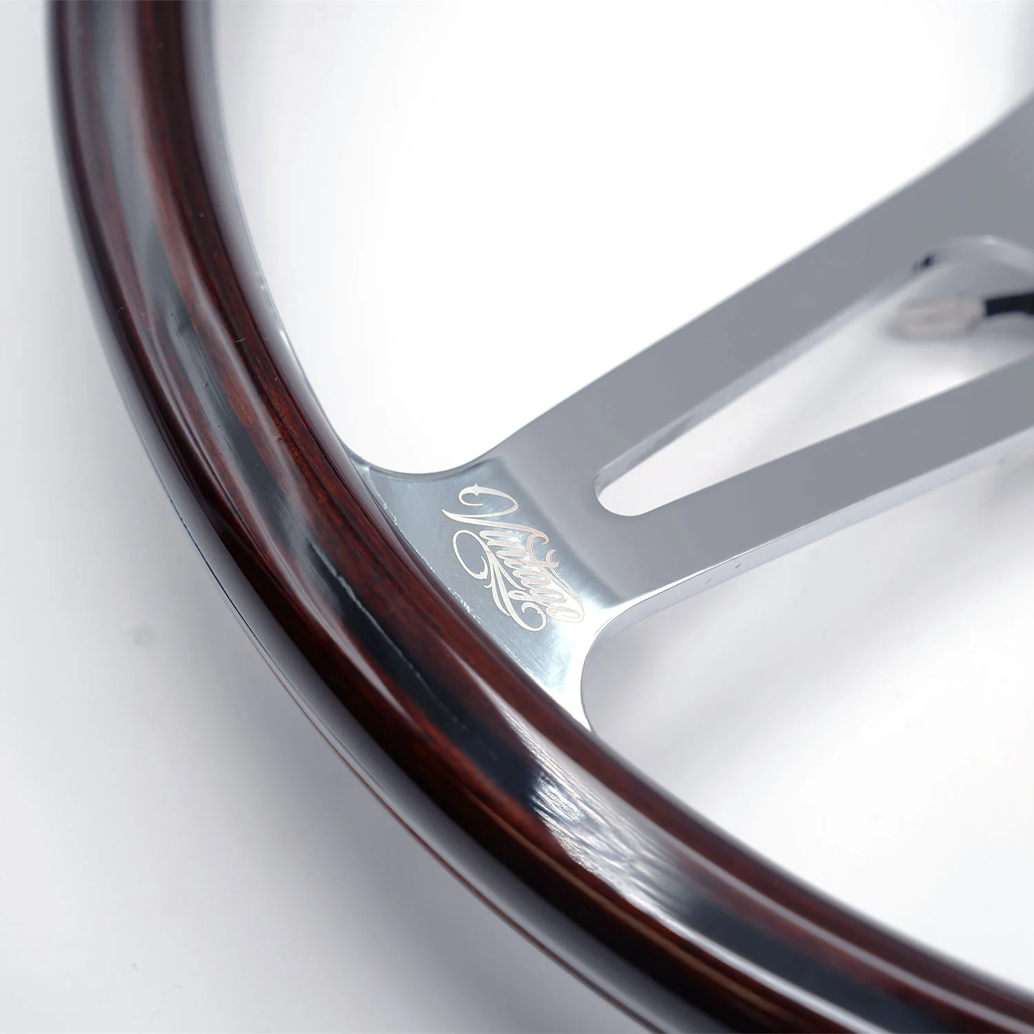 VINTAGE 380MM STEERING WHEEL - Image 7